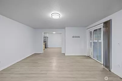 15001 11th Avenue E, Tacoma, WA 98445 - Photo 15