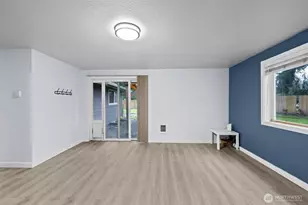 15001 11th Ave E, Tacoma, WA 98445 - Photo 17