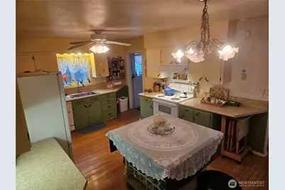 1535 Broad Street, Mount Vernon, WA 98274 - Photo 13