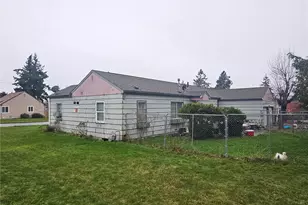 1535 Broad St, Mount Vernon, WA 98274 - Photo 3