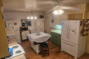 1535 Broad St, Mount Vernon, WA 98274 - Photo 11