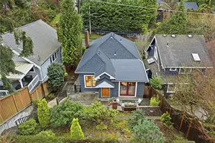 2554 3rd Ave W, Seattle, WA 98119 - Photo 35