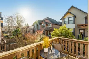 213 N 39th St, Seattle, WA 98103 - Photo 13