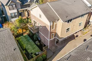 213 N 39th St, Seattle, WA 98103 - Photo 25