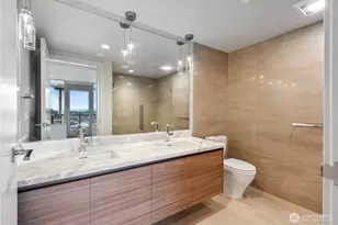 583 Battery St, Seattle, WA 98121 - Photo 13