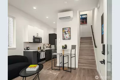 6714 B Corson Avenue S, Seattle, WA 98108 - Photo 11