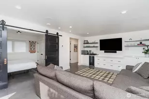 1607 6th Ave W, Seattle, WA 98119 - Photo 25