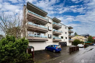 12300 33rd Ave NE #204, Seattle, WA 98125 - Photo 21