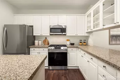 755 NW Juniper Street, Issaquah, WA 98027 - Photo 15