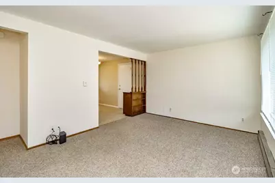 704 4th Street NE, Puyallup, WA 98372 - Photo 29