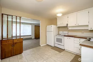 704 4th St NE, Puyallup, WA 98372 - Photo 21