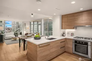 588 Bell St, Seattle, WA 98121 - Photo 11