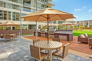 588 Bell St, Seattle, WA 98121 - Photo 23