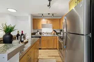 3661 Phinney Ave N, Seattle, WA 98103 - Photo 25