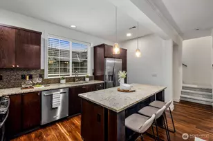 297 NE Denny Way, Issaquah, WA 98029 - Photo 11