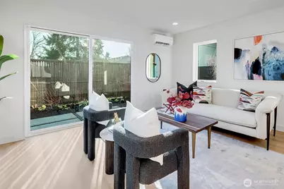 4411 S Holly Street, Seattle, WA 98118 - Photo 13