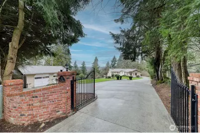 718 E Walnut Street, Kent, WA 98030 - Photo 1
