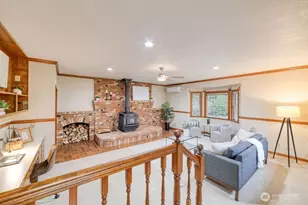 718 E Walnut St, Kent, WA 98030 - Photo 3