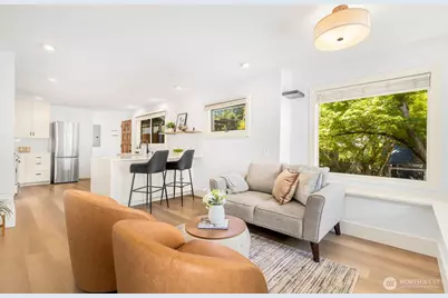 2423 3rd Avenue W, Seattle, WA 98119 - Photo 11