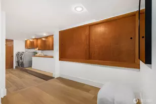 2423 3rd Ave W, Seattle, WA 98119 - Photo 25