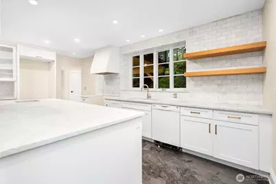 6639 NE Bayview Boulevard, Bainbridge Island, WA 98110 - Photo 7