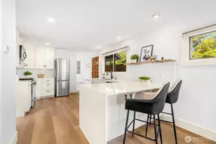 2423 3rd Ave W, Seattle, WA 98119 - Photo 7