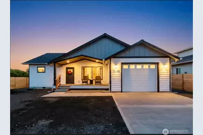 1046 Ocean Shores Boulevard, Ocean Shores, WA 98569 - Photo 1