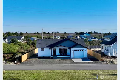 1046 Ocean Shores Boulevard, Ocean Shores, WA 98569 - Photo 3