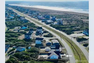 1046 Ocean Shores Boulevard, Ocean Shores, WA 98569 - Photo 13
