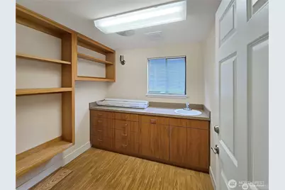 31775 Sr 20 #B1, Oak Harbor, WA 98277 - Photo 7