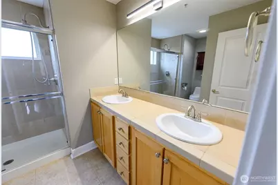 19102 20th Drive SE #B204, Bothell, WA 98012 - Photo 23
