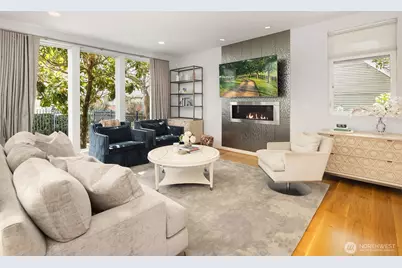 3344 E Republican Street, Seattle, WA 98112 - Photo 9