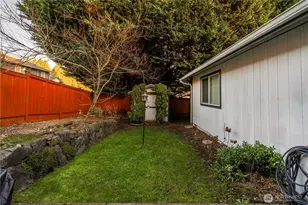 8619 195th St Ct E, Spanaway, WA 98387 - Photo 33