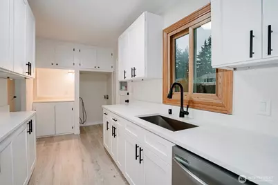 5005 242nd Street SW, Mountlake Terrace, WA 98043 - Photo 11