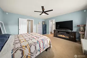 18104 111th St E, Bonney Lake, WA 98391 - Photo 21