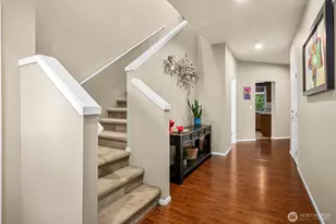 18104 111th St E, Bonney Lake, WA 98391 - Photo 3