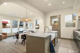 5033 25th Ave SW, Seattle, WA 98106 - Photo 11