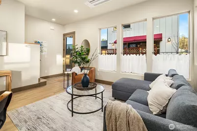 5033 25th Avenue SW #C, Seattle, WA 98106 - Photo 5