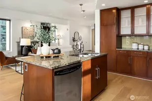 900 Lenora St, Seattle, WA 98121 - Photo 7