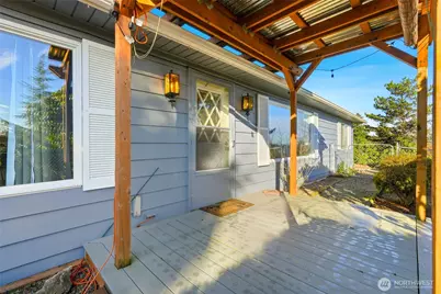 11813 NE 172nd Street, Bothell, WA 98011 - Photo 25