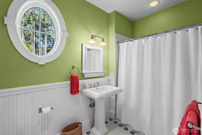 7104 E Grapeview Loop Road, Allyn, WA 98524 - Photo 27