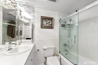 2360 43rd Avenue E #214, Seattle, WA 98112 - Photo 19