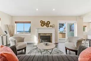 3940 SW Rose St, Seattle, WA 98136 - Photo 3