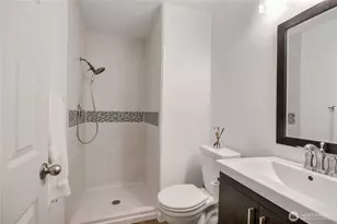 16518 26th Ave SE, Bothell, WA 98012 - Photo 17