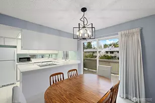 9919 NE 144th Ln, Kirkland, WA 98034 - Photo 7