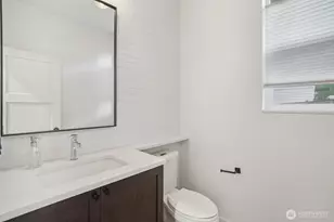 12332 38th Ave NE, Seattle, WA 98125 - Photo 15