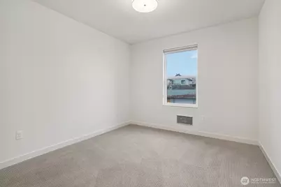 12332 38th Avenue NE #1, Seattle, WA 98125 - Photo 23