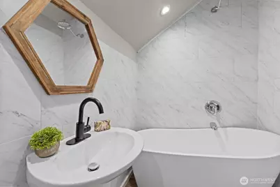 1211 N 3rd Street, Renton, WA 98057 - Photo 17