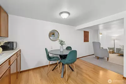 1211 N 3rd Street, Renton, WA 98057 - Photo 23