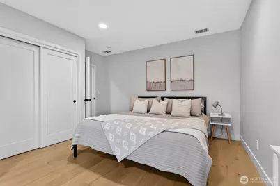 19209 Olympic View Drive, Edmonds, WA 98020 - Photo 29